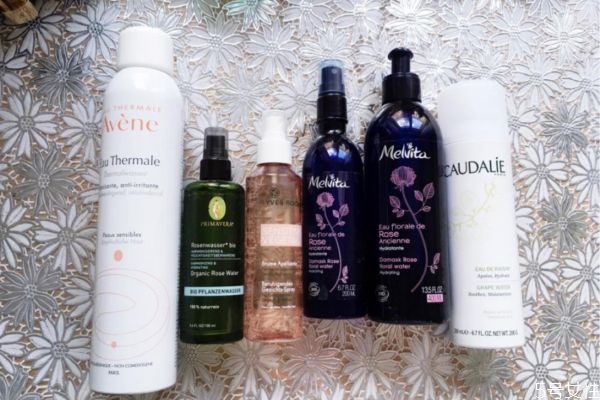 補水噴霧是用在哪個護膚步驟 先噴霧還是爽膚水 補水噴霧是用在哪個護膚步驟 先噴霧還是爽膚水