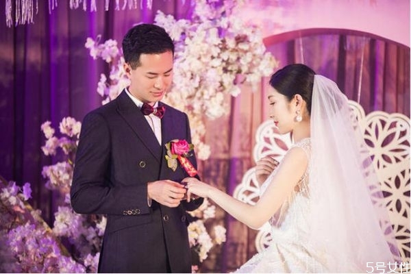 結婚男人容易放下婚外情嗎 什么樣的婚外情斷不了 結婚男人容易放下婚外情嗎 什么樣的婚外情斷不了