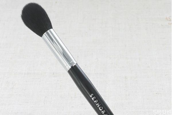 高光刷可以用什么刷子代替 刷高光用怎樣的刷子 高光刷可以用什么刷子代替 刷高光用怎樣的刷子