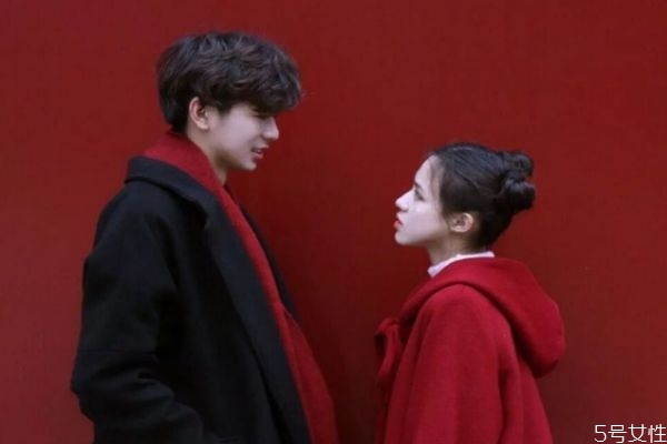 什么樣的男人最吸引女人 情商高的男人都懂女人的心 什么樣的男人最吸引女人 情商高的男人都懂女人的心