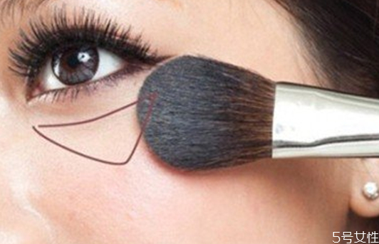 高光刷怎么用 熱門的高光產品有哪些 高光刷怎么用 熱門的高光產品有哪些