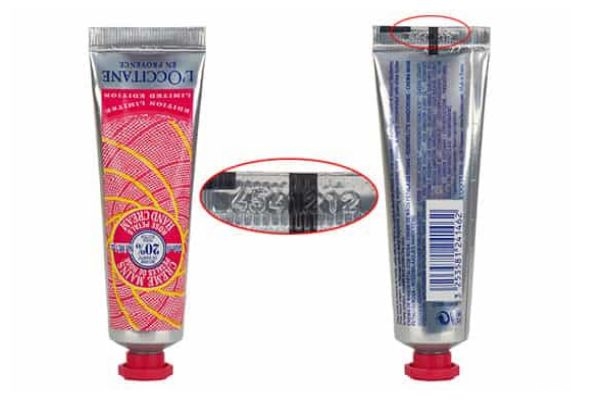 歐舒丹護手霜的生產(chǎn)日期標在哪 歐舒丹護手霜排行榜 歐舒丹護手霜的生產(chǎn)日期標在哪 歐舒丹護手霜排行榜