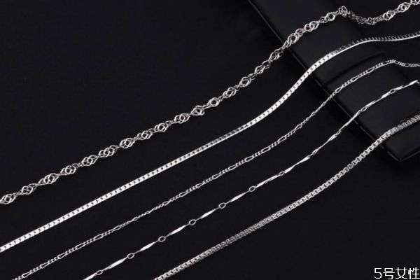 項鏈怎么放在項鏈盒里 項鏈怎么存放 項鏈怎么放在項鏈盒里 項鏈怎么存放