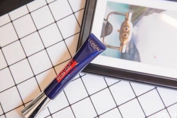 眼霜怎么使用效果最好 涂眼霜時(shí)要注意什么 眼霜怎么使用效果最好 涂眼霜時(shí)要注意什么