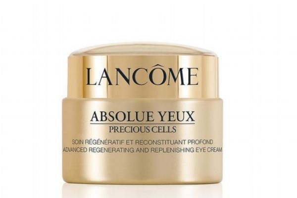 眼霜怎么使用效果最好 涂眼霜時(shí)要注意什么 眼霜怎么使用效果最好 涂眼霜時(shí)要注意什么