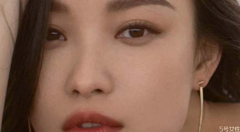 眼線二次補色最佳時間 紋眼線眼睛腫了怎么辦 眼線二次補色最佳時間 紋眼線眼睛腫了怎么辦