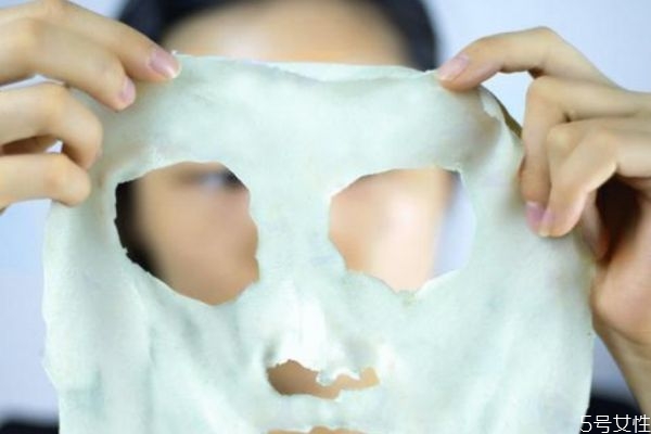 軟膜粉敷完之后要洗嗎 軟膜粉需要敷多久時(shí)間 軟膜粉敷完之后要洗嗎 軟膜粉需要敷多久時(shí)間