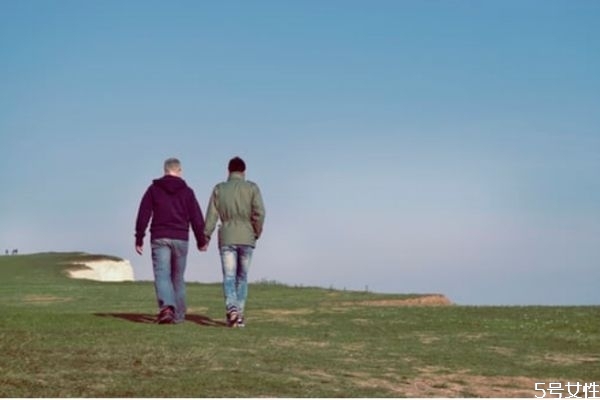 怎樣和老公增進感情 如何能讓夫妻關系更好 怎樣和老公增進感情 如何能讓夫妻關系更好