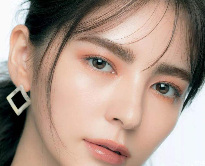 紋眉結(jié)痂可以撕嗎 紋眉結(jié)痂注意事項(xiàng)