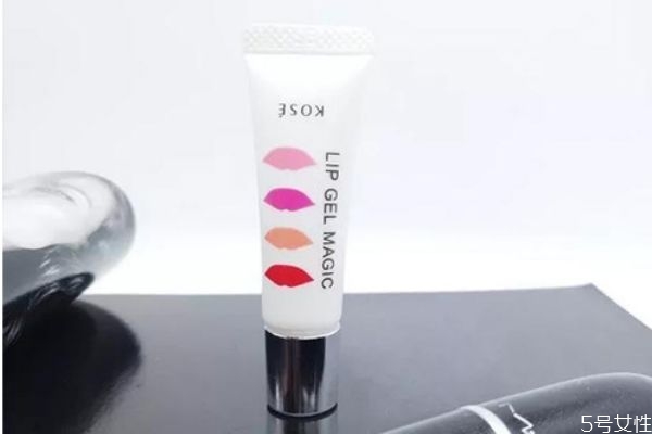 口紅雨衣有危害嗎 哪個口紅雨衣最好用 口紅雨衣有危害嗎 哪個口紅雨衣最好用