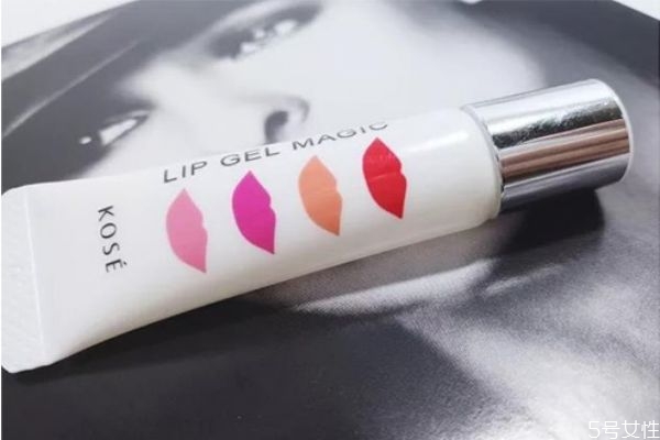 口紅雨衣有危害嗎 哪個口紅雨衣最好用 口紅雨衣有危害嗎 哪個口紅雨衣最好用