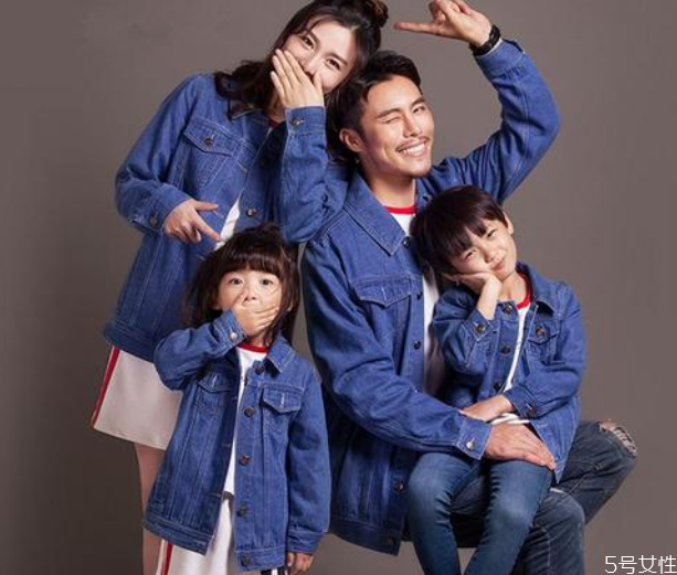 牛仔外套發(fā)黃怎么清洗 牛仔外套為什么會發(fā)黃 牛仔外套發(fā)黃怎么清洗 牛仔外套為什么會發(fā)黃