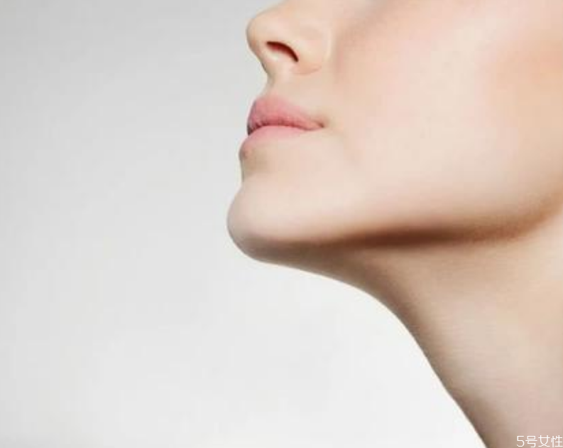 怎么美白脖子 脖子美白用什么 怎么美白脖子 脖子美白用什么