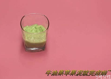 牛油果寶寶怎么吃 牛油果寶寶做輔食的做法 牛油果寶寶怎么吃 牛油果寶寶做輔食的做法