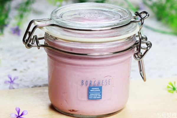 粉泥面膜使用方法 泥膜多久做一次 粉泥面膜使用方法 泥膜多久做一次