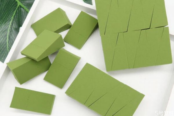 海綿粉撲怎樣才能用的久 海綿蛋粉撲應(yīng)該怎么用 海綿粉撲怎樣才能用的久 海綿蛋粉撲應(yīng)該怎么用