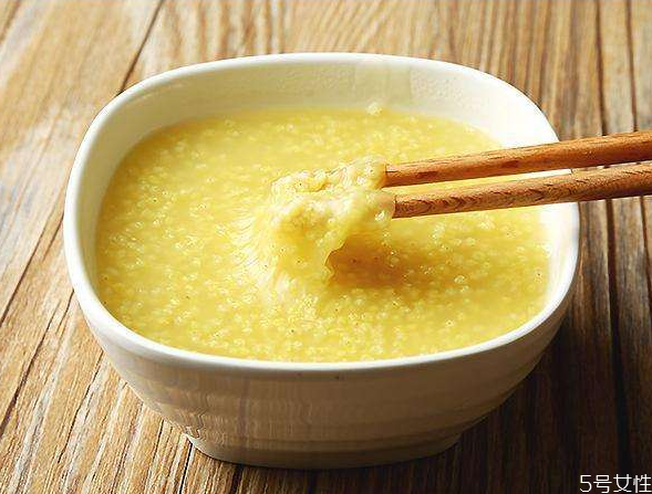 怎樣看小米粥煮熟了沒有 小米粥怎樣熟的快 怎樣看小米粥煮熟了沒有 小米粥怎樣熟的快