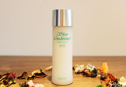 日本祛痘護膚品哪個好 日本祛痘產(chǎn)品推薦 日本祛痘護膚品哪個好 日本祛痘產(chǎn)品推薦