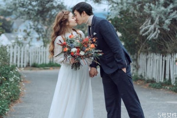 男人為什么喜歡外遇 男人外遇的心理 男人為什么喜歡外遇 男人外遇的心理