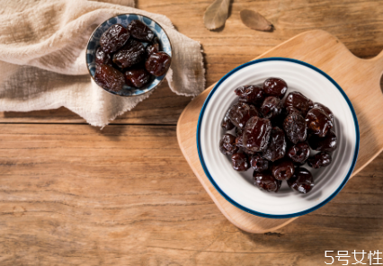 蜜棗的熱量是多少 蜜棗吃多了會發(fā)胖嗎 蜜棗的熱量是多少 蜜棗吃多了會發(fā)胖嗎