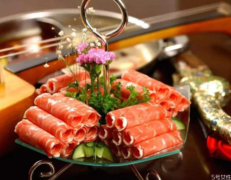 火鍋熱量高嗎 一頓火鍋要運(yùn)動(dòng)多久 火鍋熱量高嗎 一頓火鍋要運(yùn)動(dòng)多久