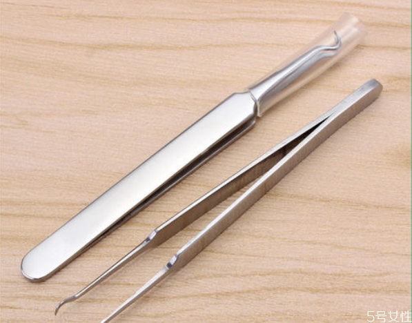 細胞夾會讓毛孔變大嗎 細胞夾去黑頭的害處 細胞夾會讓毛孔變大嗎 細胞夾去黑頭的害處