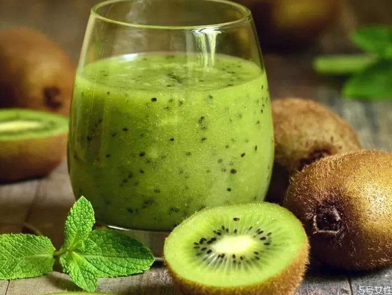 獼猴桃發(fā)黑是怎么回事 獼猴桃發(fā)黑還能吃嗎 獼猴桃發(fā)黑是怎么回事 獼猴桃發(fā)黑還能吃嗎