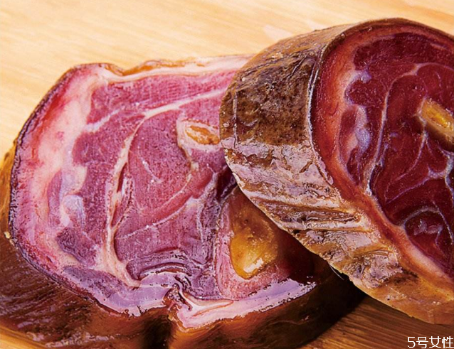 金華火腿放了兩年可不可以吃 金華火腿怎么辨別壞了 金華火腿放了兩年可不可以吃 金華火腿怎么辨別壞了