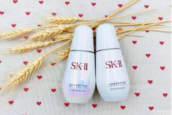 sk2小燈泡和小銀瓶有什么區(qū)別 看懂小燈泡和小銀瓶 sk2小燈泡和小銀瓶有什么區(qū)別 看懂小燈泡和小銀瓶