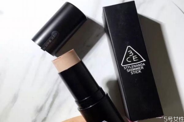 高光棒沒(méi)了用什么代替 高光棒有什么用 高光棒沒(méi)了用什么代替 高光棒有什么用