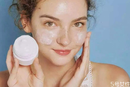 姬芮去黑頭怎么樣 姬芮去黑頭鼻膜怎么用 姬芮去黑頭怎么樣 姬芮去黑頭鼻膜怎么用