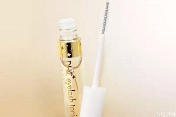 睫毛增長(zhǎng)液停用會(huì)反彈么 睫毛生長(zhǎng)液要一直用嗎 睫毛增長(zhǎng)液停用會(huì)反彈么 睫毛生長(zhǎng)液要一直用嗎