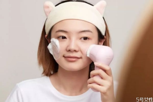 潔面儀有必要買嗎 幾十元的潔面儀能用嗎 潔面儀有必要買嗎 幾十元的潔面儀能用嗎