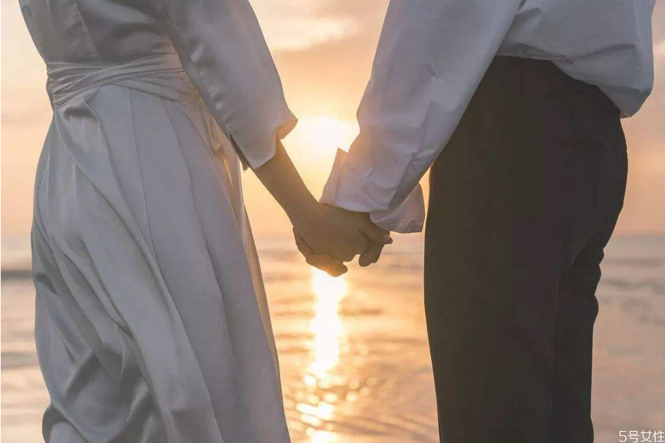 曖昧期過(guò)后是什么樣的 曖昧期過(guò)了怎么撩回 曖昧期過(guò)后是什么樣的 曖昧期過(guò)了怎么撩回