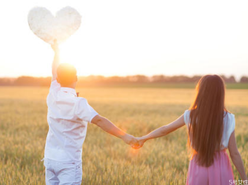 曖昧期斷聯(lián)后男生心態(tài) 斷聯(lián)之后男生怎么做說明愛你 曖昧期斷聯(lián)后男生心態(tài) 斷聯(lián)之后男生怎么做說明愛你