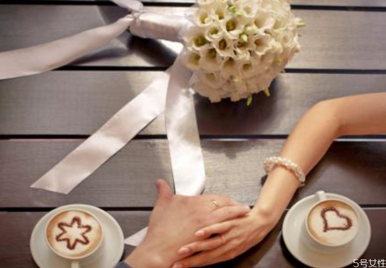 曖昧期怎么聊天 曖昧期聊天都聊什么 曖昧期怎么聊天 曖昧期聊天都聊什么