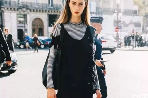 內搭是什么衣服 適合內搭的衣服有哪些 內搭是什么衣服 適合內搭的衣服有哪些