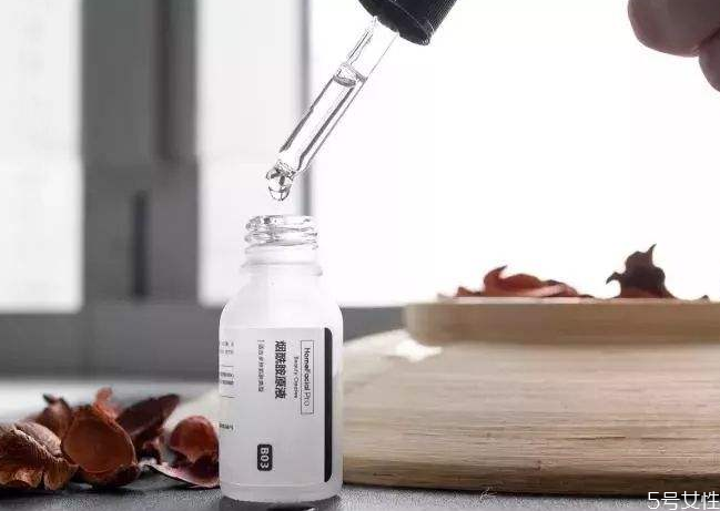 視黃醇和煙酰胺能一起用嗎 視黃醇和煙酰胺一起用的好處 視黃醇和煙酰胺能一起用嗎 視黃醇和煙酰胺一起用的好處