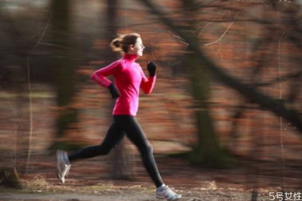 冬天減肥效果好嗎 冬天減肥和夏天減肥哪個效果好 冬天減肥效果好嗎 冬天減肥和夏天減肥哪個效果好