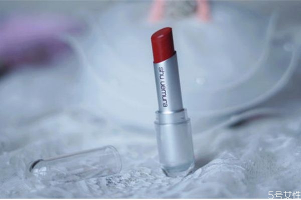 植村秀啞光口紅干嗎 植村秀適合素顏的口紅 植村秀啞光口紅干嗎 植村秀適合素顏的口紅