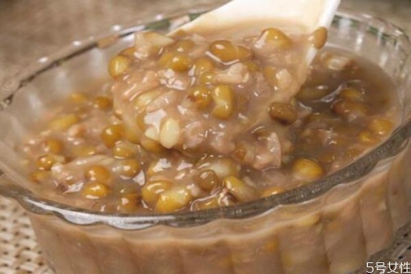 孕婦可以吃綠豆嗎 孕婦吃綠豆的好處 孕婦可以吃綠豆嗎 孕婦吃綠豆的好處