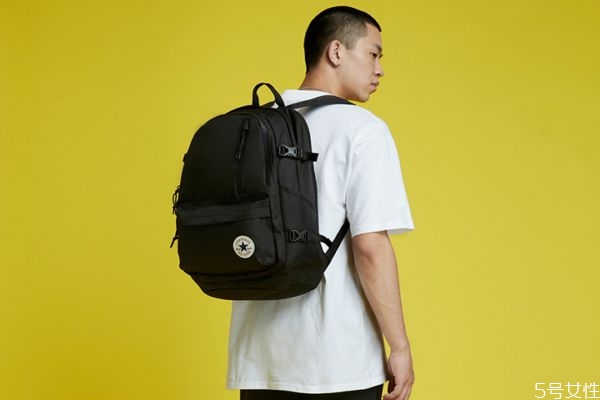 匡威書包怎么辨別真假 匡威書包多少錢 匡威書包怎么辨別真假 匡威書包多少錢