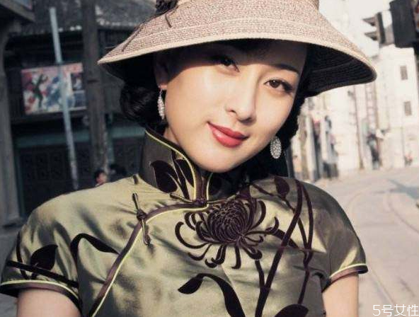 怎么穿旗袍日常 如何將旗袍穿出時(shí)尚感 怎么穿旗袍日常 如何將旗袍穿出時(shí)尚感