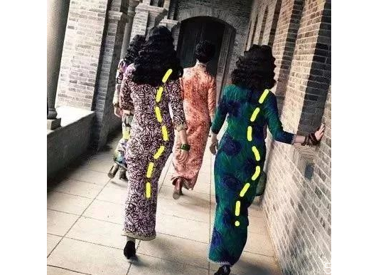 傳統(tǒng)旗袍和改良旗袍哪個好 傳統(tǒng)旗袍和改良旗袍的區(qū)別 傳統(tǒng)旗袍和改良旗袍哪個好 傳統(tǒng)旗袍和改良旗袍的區(qū)別