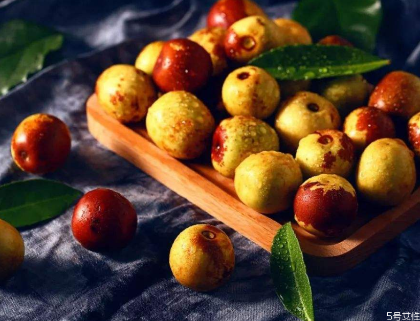 脆冬棗不脆了怎么辦 脆冬棗有營(yíng)養(yǎng)嗎 脆冬棗不脆了怎么辦 脆冬棗有營(yíng)養(yǎng)嗎