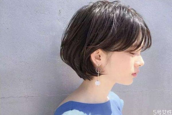 短發(fā)多久能長成長發(fā) 促進(jìn)頭發(fā)快速生長的方法 短發(fā)多久能長成長發(fā) 促進(jìn)頭發(fā)快速生長的方法