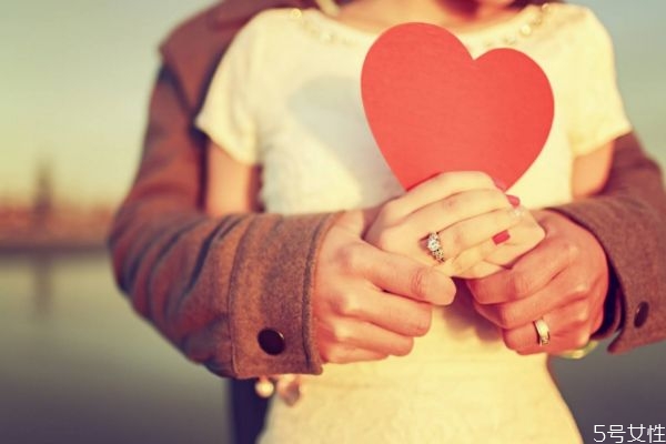 男生進展太快就是玩玩嗎 男生想認真交往的表現(xiàn) 男生進展太快就是玩玩嗎 男生想認真交往的表現(xiàn)