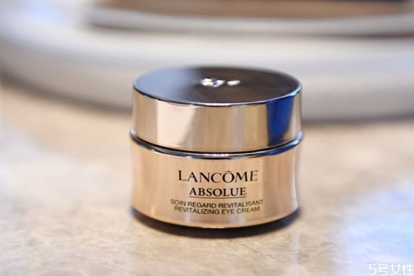 蘭蔻菁純國(guó)內(nèi)國(guó)外的有區(qū)別嗎 蘭蔻菁純眼霜值得買嗎 蘭蔻菁純國(guó)內(nèi)國(guó)外的有區(qū)別嗎 蘭蔻菁純眼霜值得買嗎