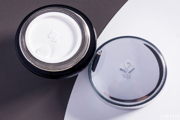 蘭蔻肌底眼霜適合多大年齡 蘭蔻肌底眼霜使用方法 蘭蔻肌底眼霜適合多大年齡 蘭蔻肌底眼霜使用方法