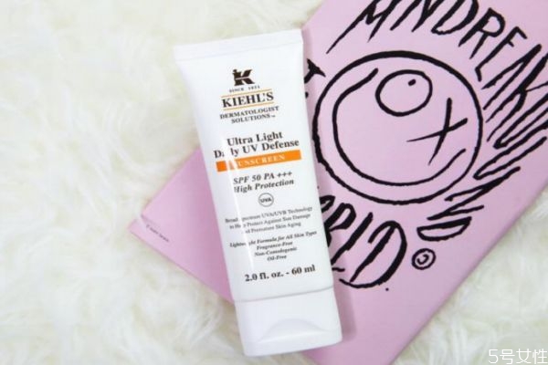 嘉娜寶和科顏氏防曬效果哪個好 科顏氏防曬使用注意事項 嘉娜寶和科顏氏防曬效果哪個好 科顏氏防曬使用注意事項